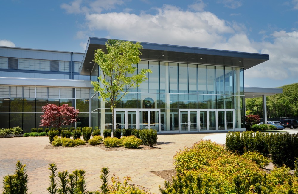 bld_st._anthonys_high_school_melville_ny_front